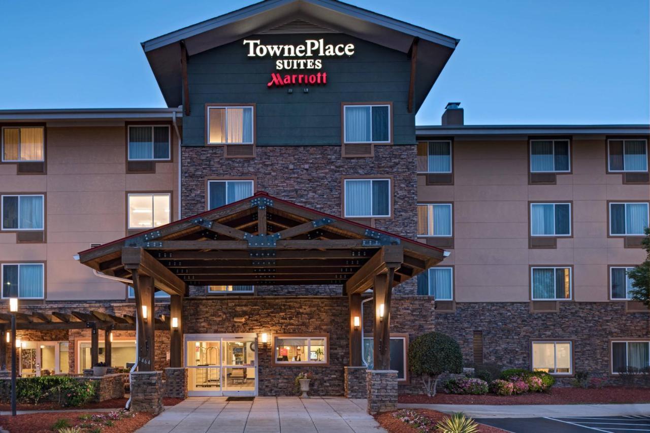 Towneplace Suites Fayetteville Cross Creek Exterior photo