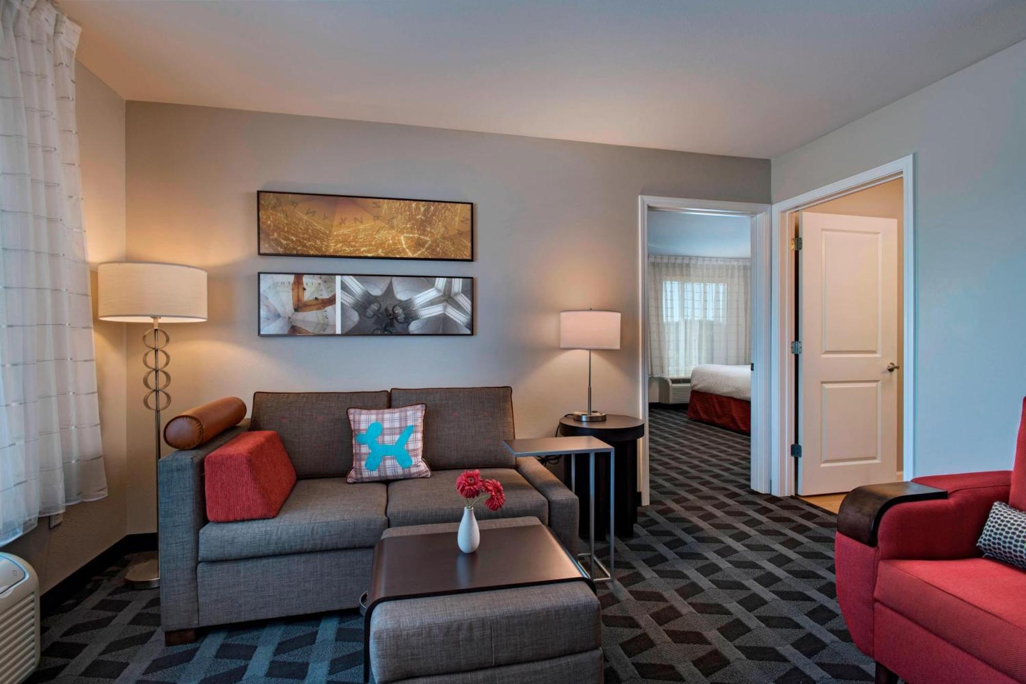 Towneplace Suites Fayetteville Cross Creek Exterior photo